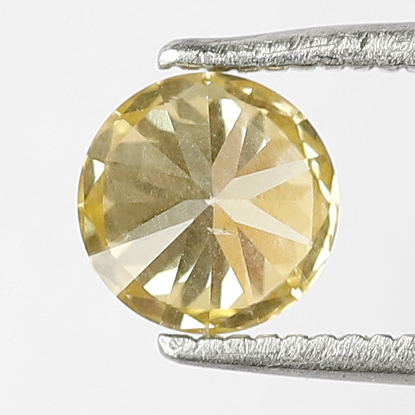 0.84 CT, 6 MM ! Round Brilliant cut Diamond ! Natural Yellow color Loose Diamond For Wedding Ring