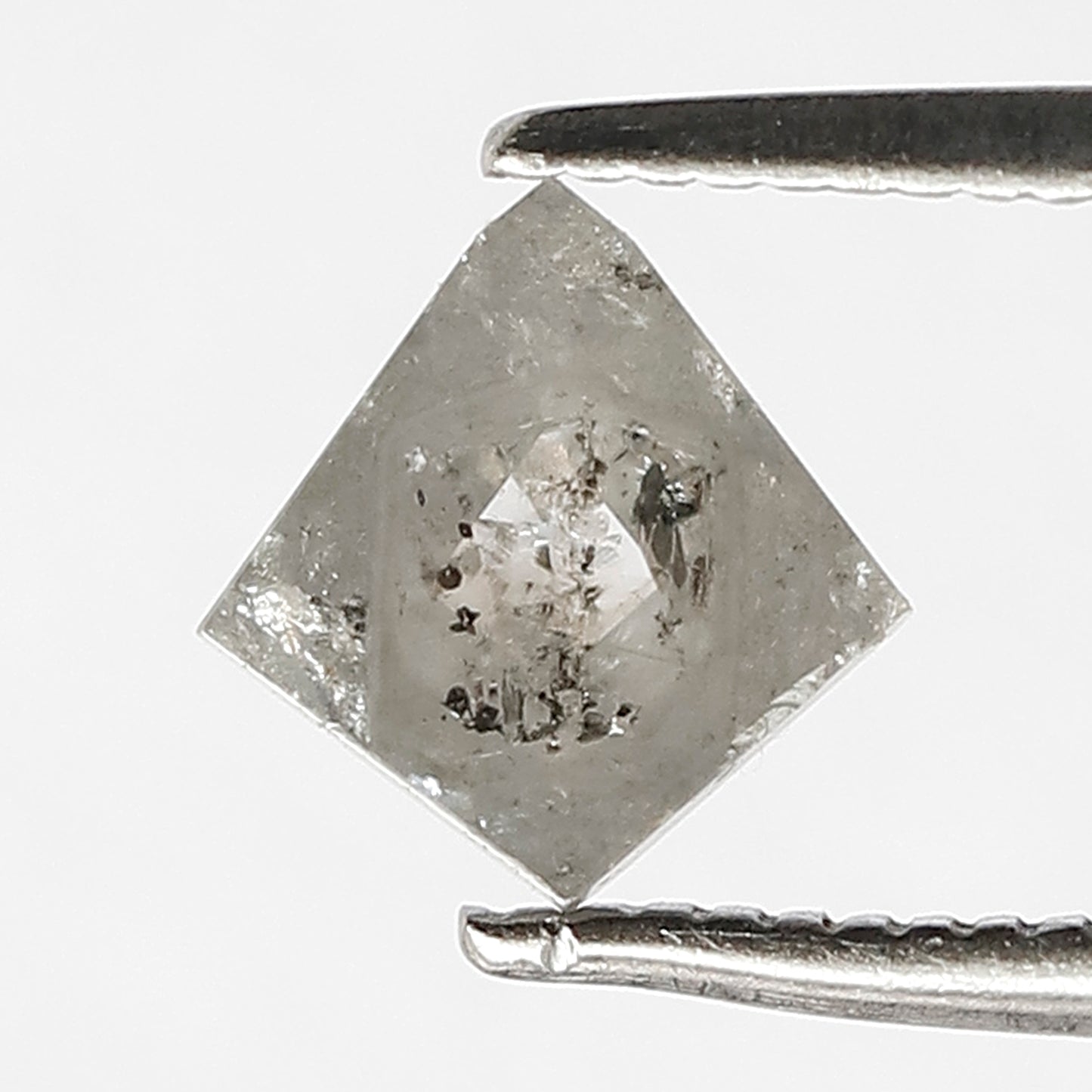 0.67 CT Kite Shape Cut Grey Faceted Salt and Peppemade for Special Occasions for Gifting
