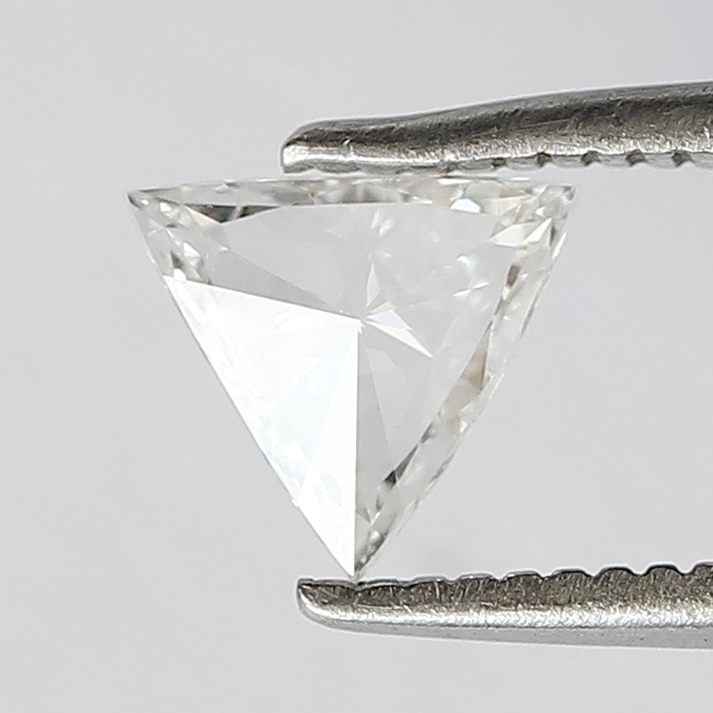 0.37 CT Triangle Cut Diamond 6 mm FG Color VS Clarity Diamond For Making Engagement Ringa