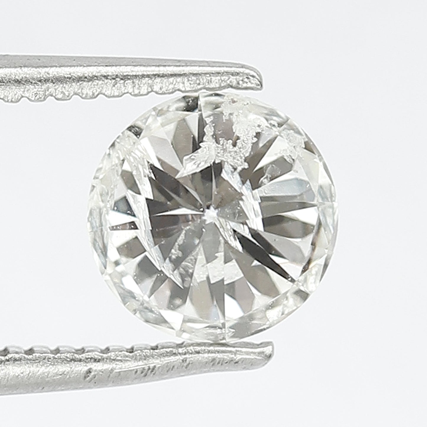 1.04 Carat 6 mm FG Color loose natural Diamond for vintage ring