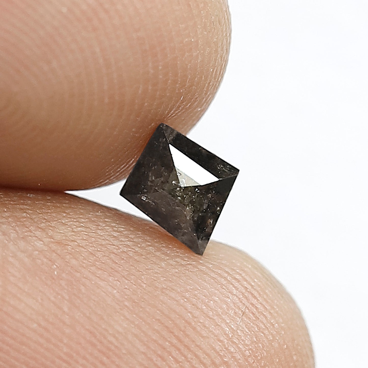 0.54 CT Loose Natural Unique Geometric Shape Diamond 6.4 MM Grey Black Color Salt and Pepper Diamond For Bespoke Design Jewelry