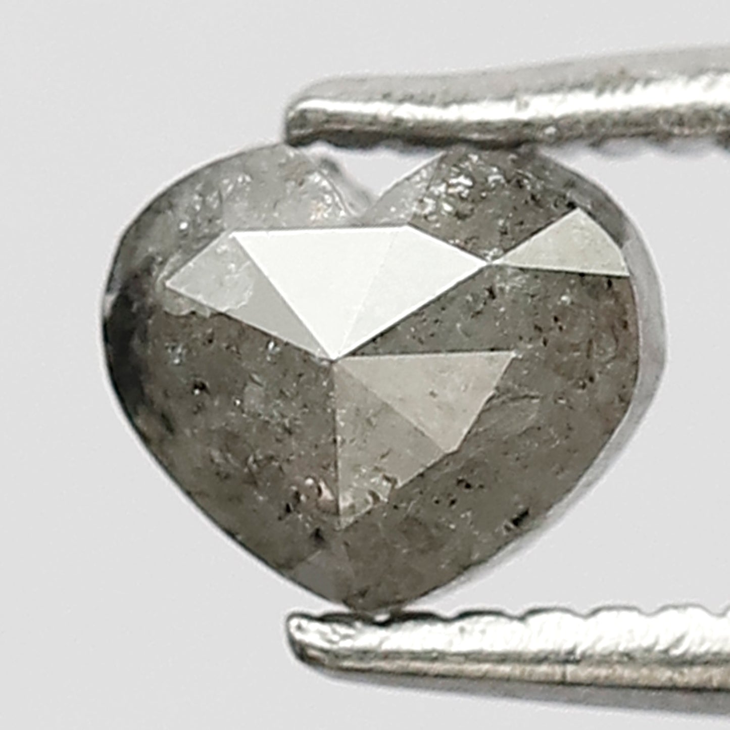 0.77 CT Heart shape salt and pepper diamond 4 mm grey black loose rose cut diamond for diamond ring