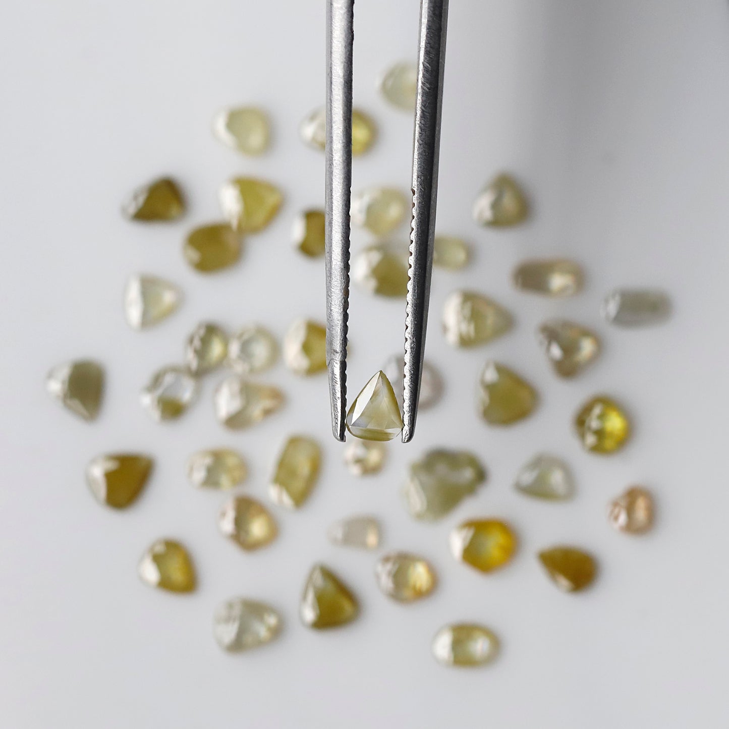 2.64 CT,2.3 MM to 4.5 MM Mix Lot of English Polki Diamond