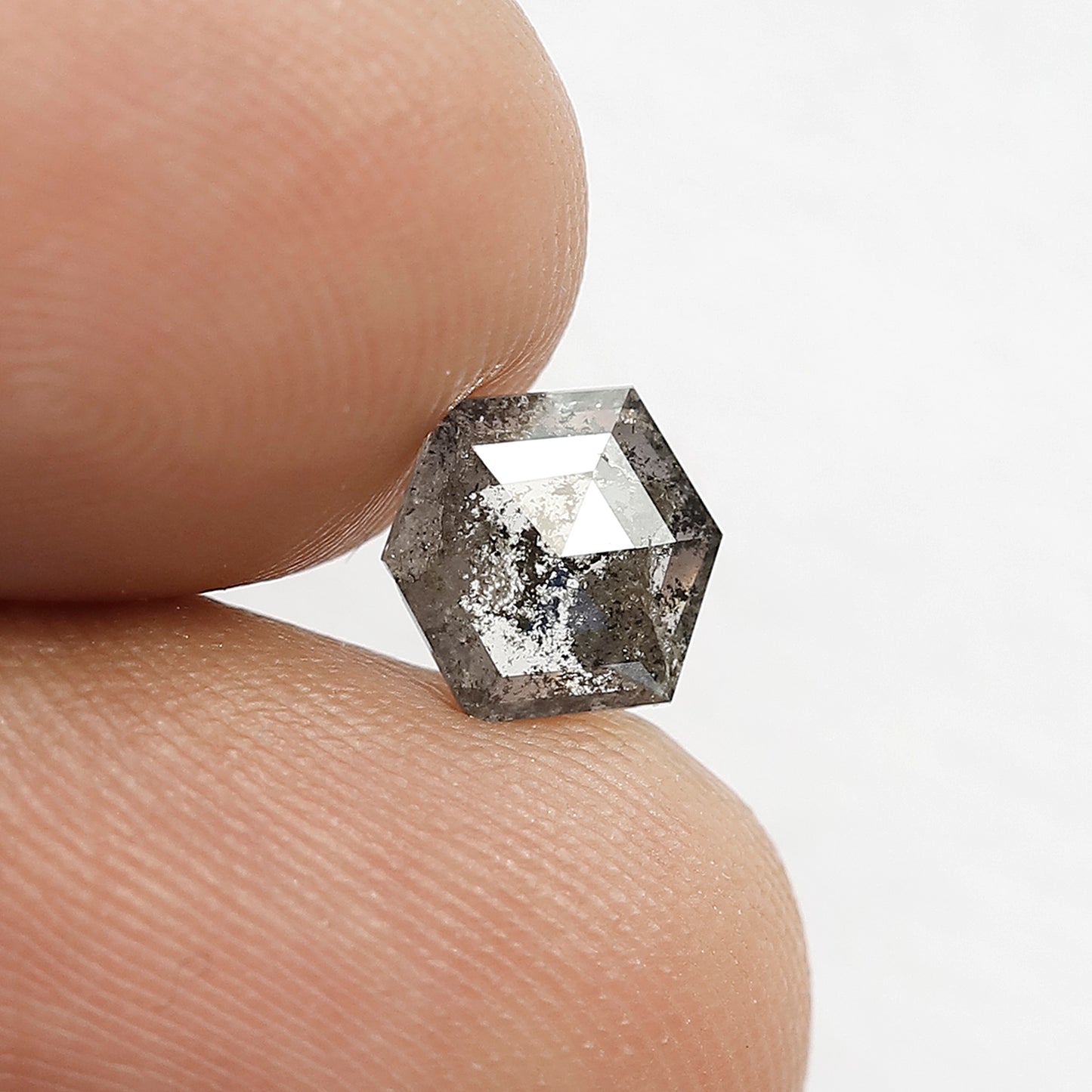 1 CT Geometric shape Grey Black color 6.80 MM Natural loose Salt and pepper Diamond