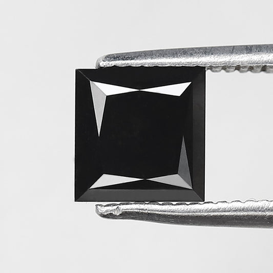 1.76 CT Princess cut Loose Diamond 5 MM Heated Black Diamond