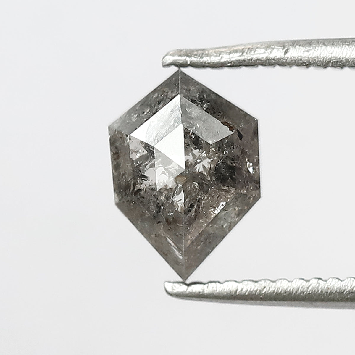 1.24 CT geometric Shape Salt and Pepper Diamond 7.90 MM black grey Color Loose Natural Diamond For Wedding Ring