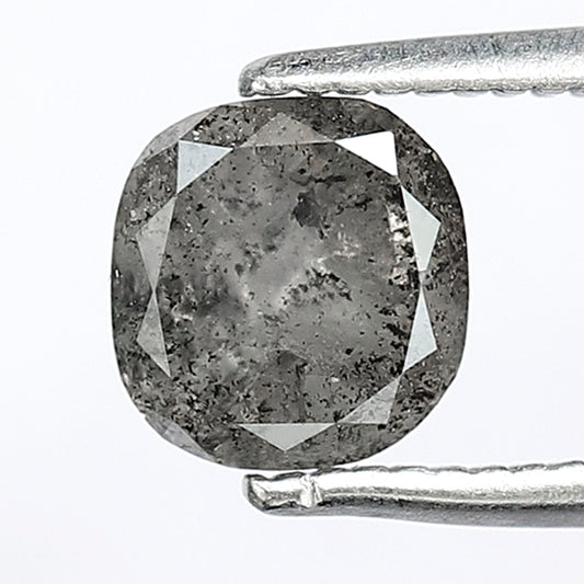 1.18 CT Translucent Oval Shape Earth Mined Diamond, 6.00 mm Natural Salt and Pepper Diamond For Women Rings