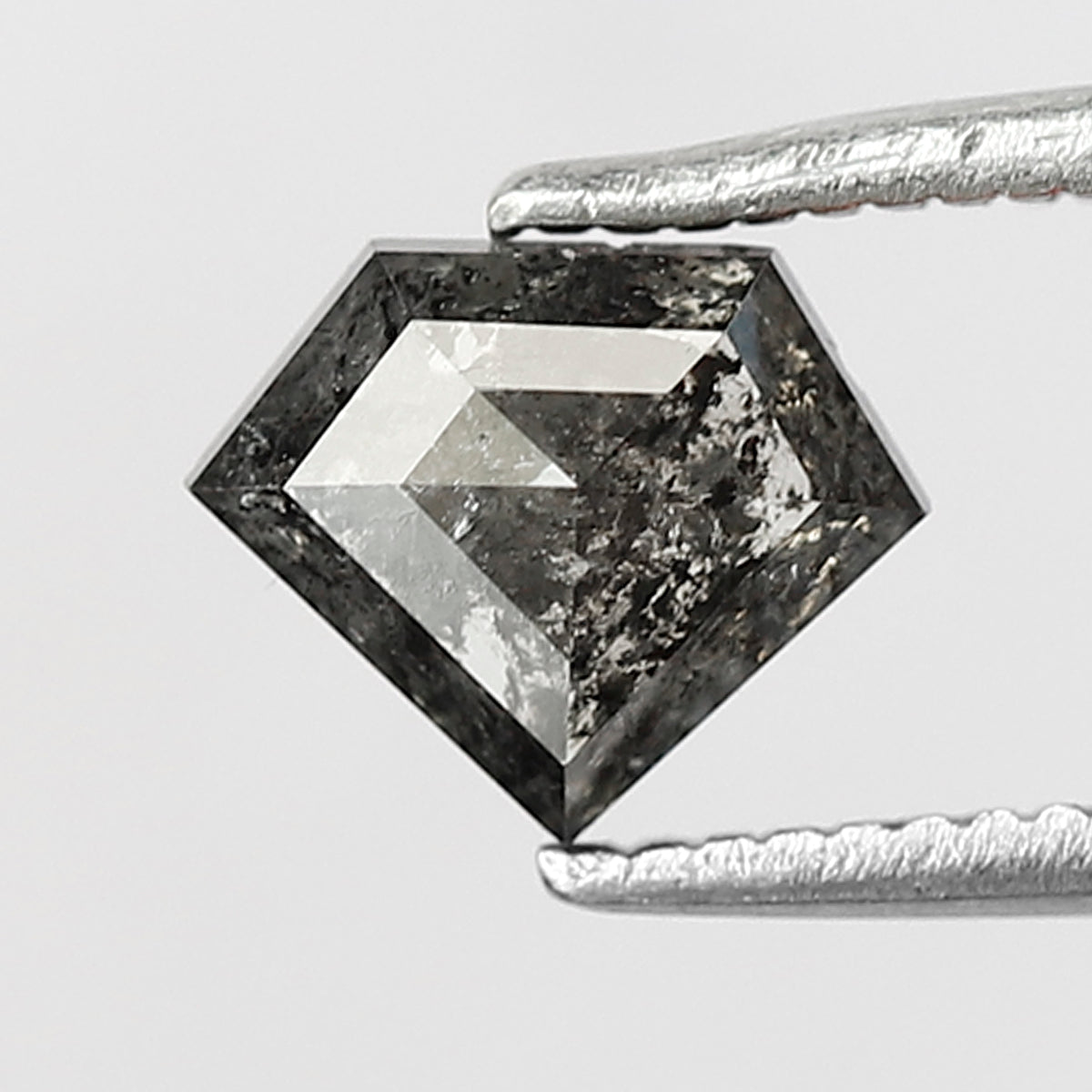 0.80 CT Geometric shape Natural loose 5.70 mm Grey Black color salt and pepper Diamond