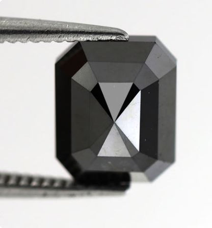 Emerald Cut 2.78 Ct Natural Treated Black Loose Diamond For Engagement Ring