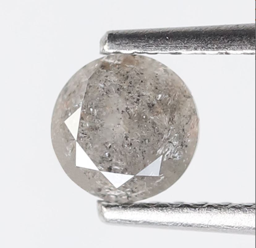 0.60 CT Round Brilliant cut Loose Natural Diamond, 5 x 5 mm Ethically Sourced Salt and Pepper Diamond