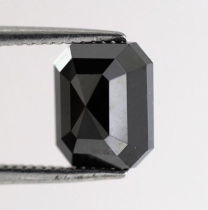 Emerald Cut 2.78 Ct Natural Treated Black Loose Diamond For Engagement Ring