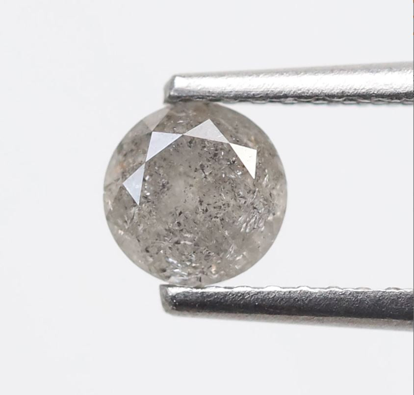 0.60 CT Round Brilliant cut Loose Natural Diamond, 5 x 5 mm Ethically Sourced Salt and Pepper Diamond