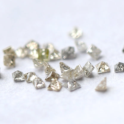 0.95 CT Brownish Gray Princess Cut Diamond Lot, Natural Conflict Free Loose Diamonds 1.7–2 mm for Wedding Jewelry Making