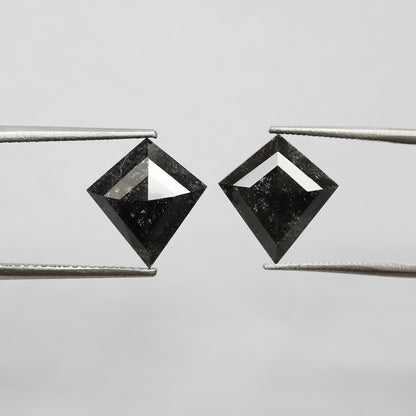 4.32 Ct 11.80 MM Pair Of Kite Shape Loose Natural Salt and Pepper Natural Black Color Diamond For Earring