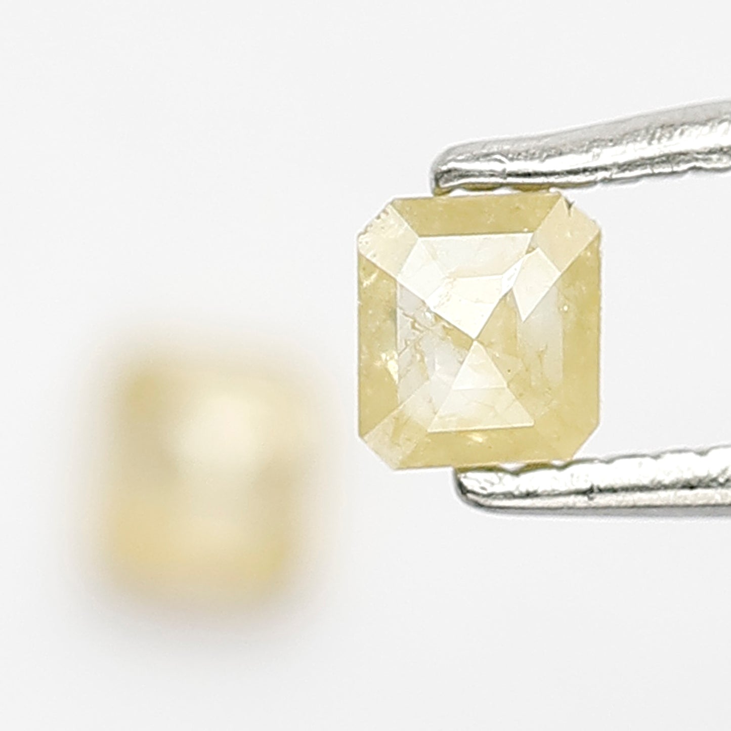 Natural 0.48 CT Emerald Pair Diamonds, 3.70 MM Loose Yellowish Rustic Diamonds For Earrings