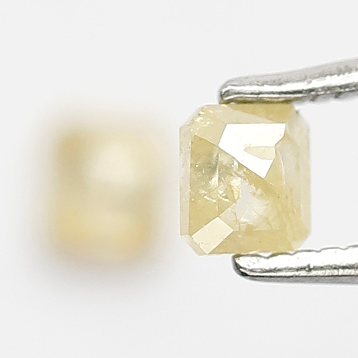 Natural 0.48 CT Emerald Pair Diamonds, 3.70 MM Loose Yellowish Rustic Diamonds For Earrings