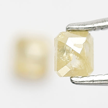 Natural 0.48 CT Emerald Pair Diamonds, 3.70 MM Loose Yellowish Rustic Diamonds For Earrings