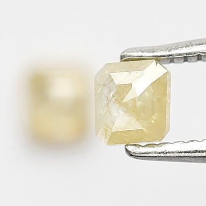 Natural 0.48 CT Emerald Pair Diamonds, 3.70 MM Loose Yellowish Rustic Diamonds For Earrings