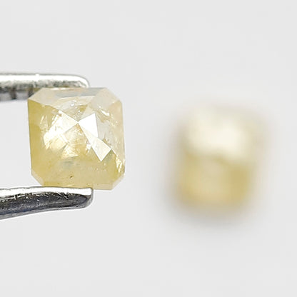 Natural 0.48 CT Emerald Pair Diamonds, 3.70 MM Loose Yellowish Rustic Diamonds For Earrings