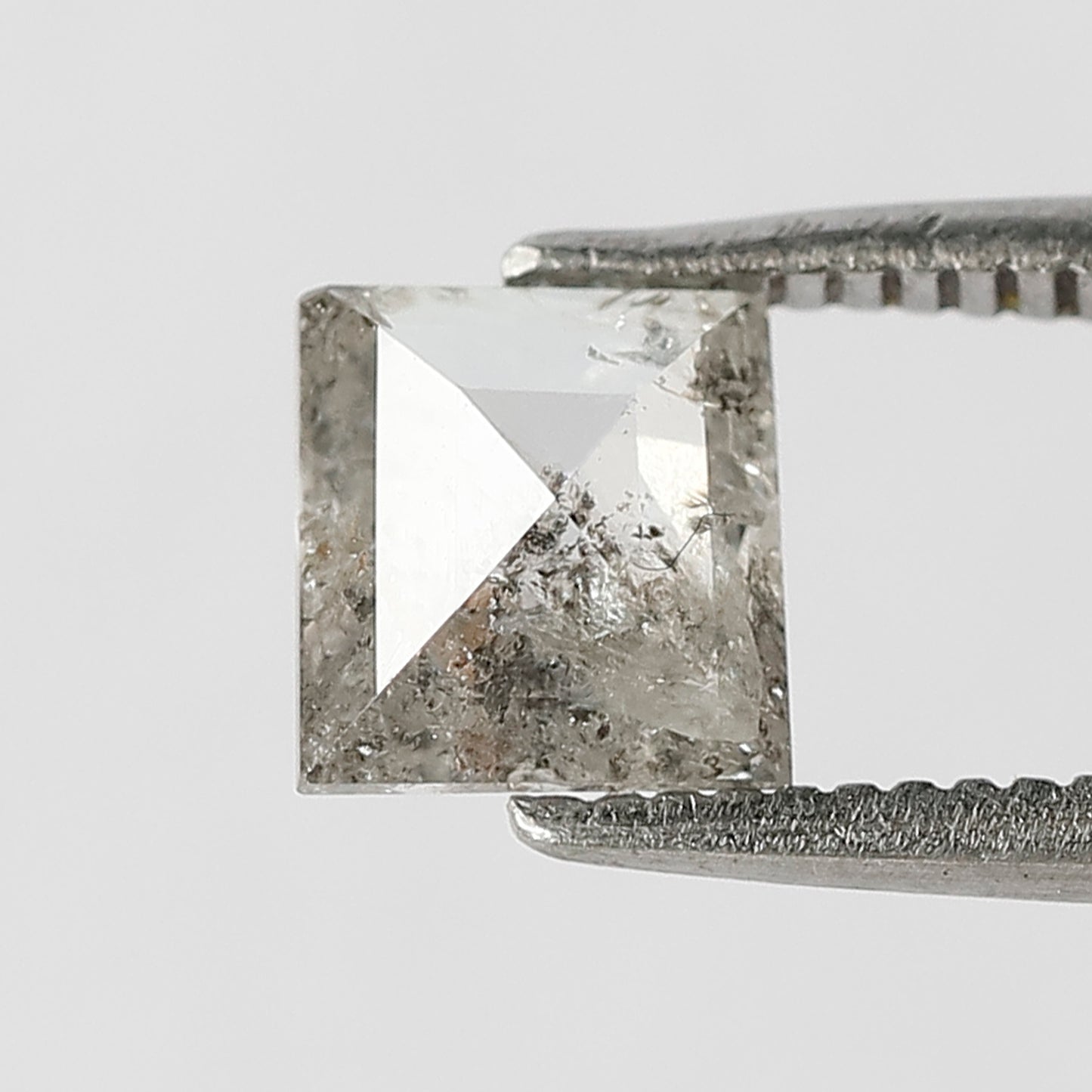 0.75 CT geometric Shape Salt and Pepper Diamond 5.60 MM grey Color Loose Natural Diamond For Wedding Ring