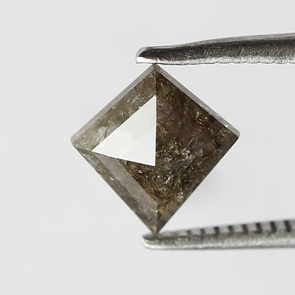 1.26 ct Kite Shape Salt and Pepper Diamond 8 MM grey Black Color Loose Natural Diamond For Wedding Ring