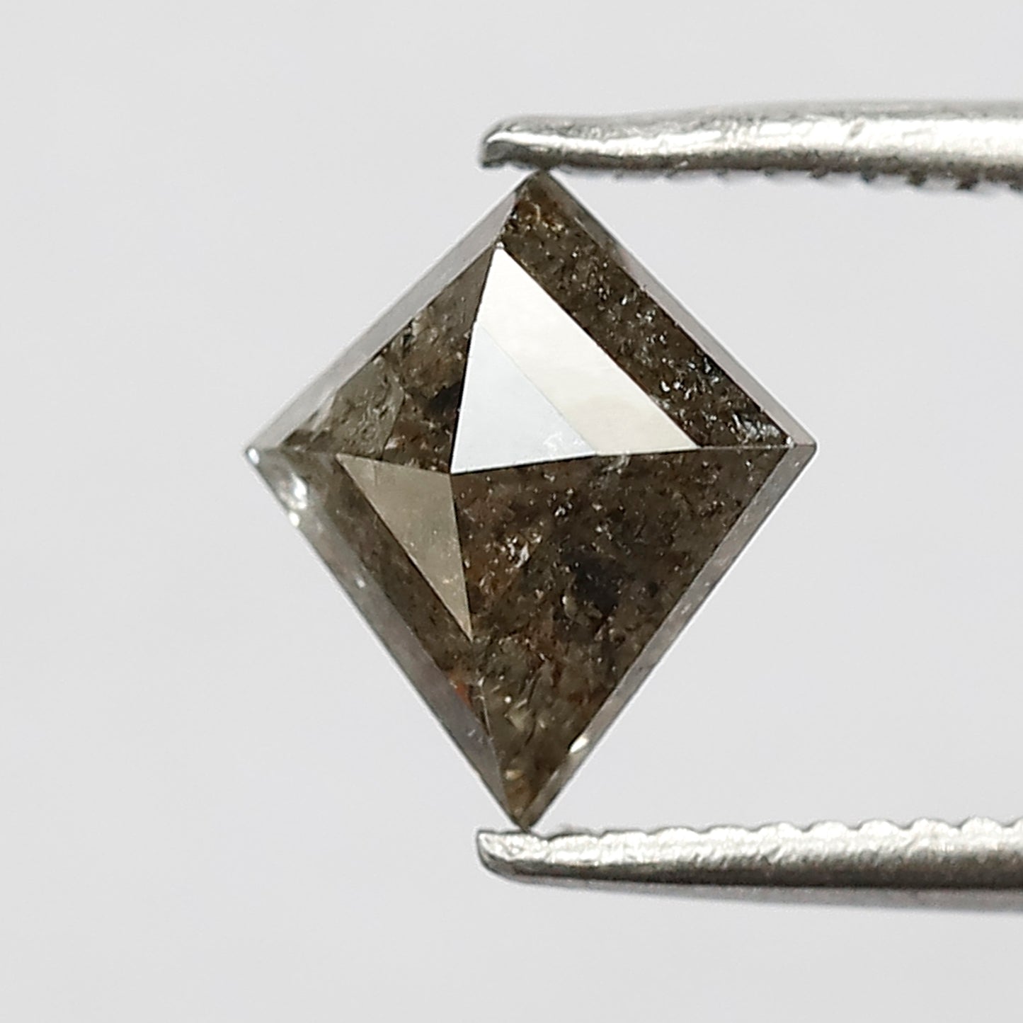 1.26 ct Kite Shape Salt and Pepper Diamond 8 MM grey Black Color Loose Natural Diamond For Wedding Ring