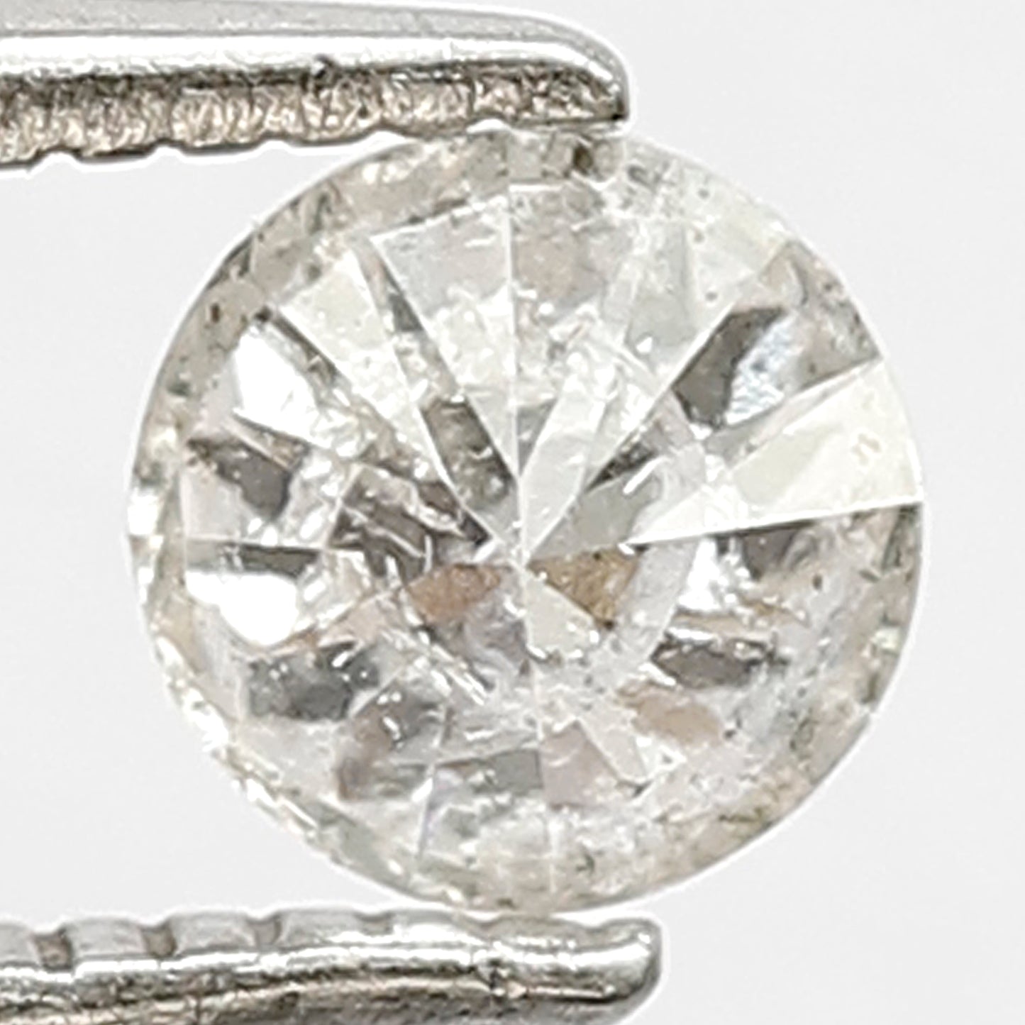 Round Brilliant cut 0.45 CT Natural Diamond 4.7 MM Gray Black Loose Salt and Pepper Diamond