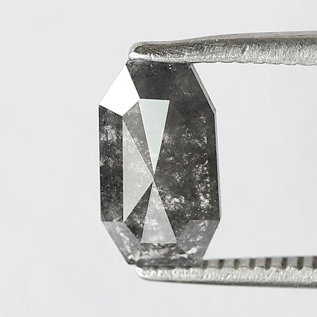 0.95 CT Geometric shape Salt and Pepper Diamond 8.50 MM  black grey Color Loose Natural Diamond For Wedding Ring