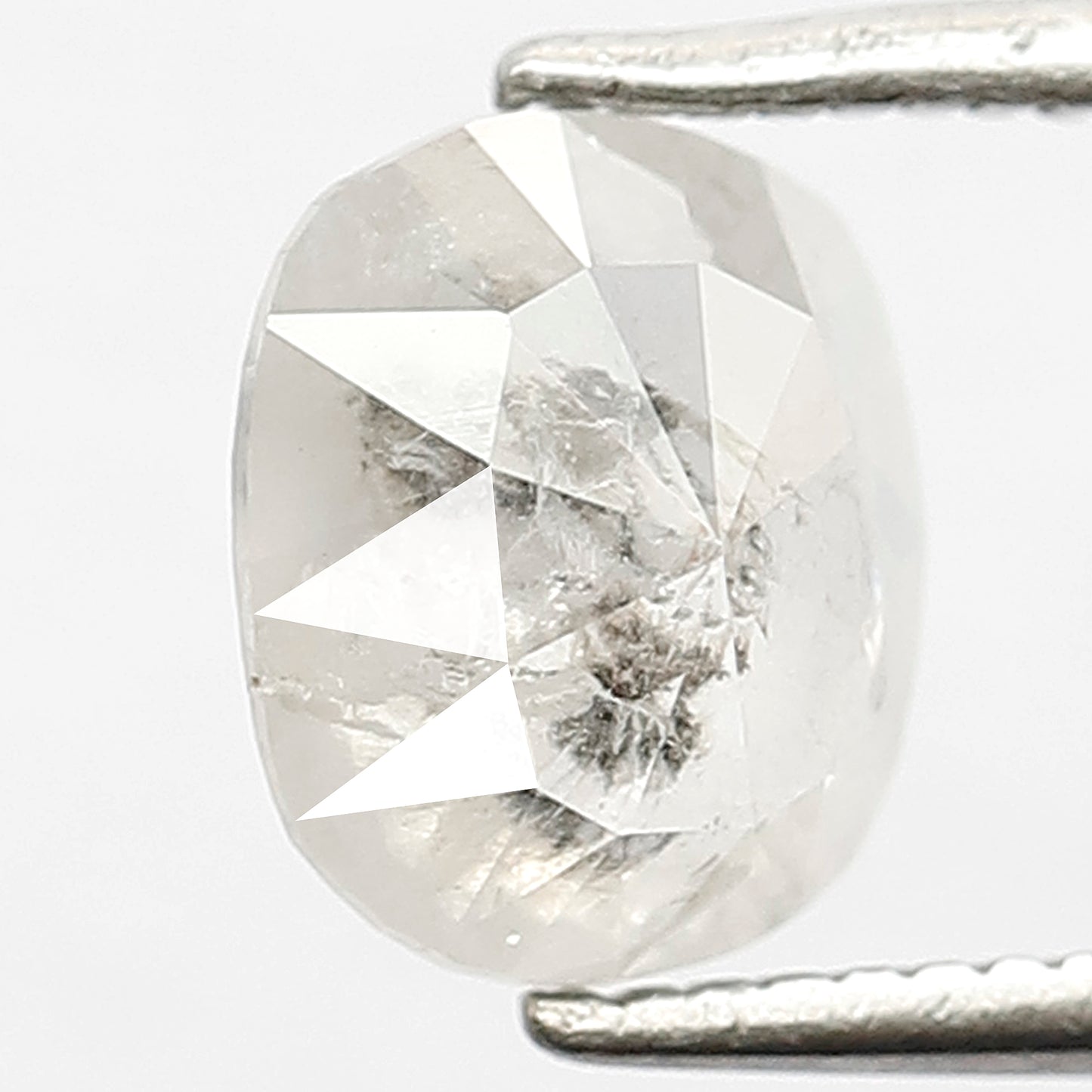 1.22 CT Fancy Grey white color With Beautiful Black Inclusion Oval Shape Natural loose Diamond Salt and Pepper For Body-Piercing Jewelry