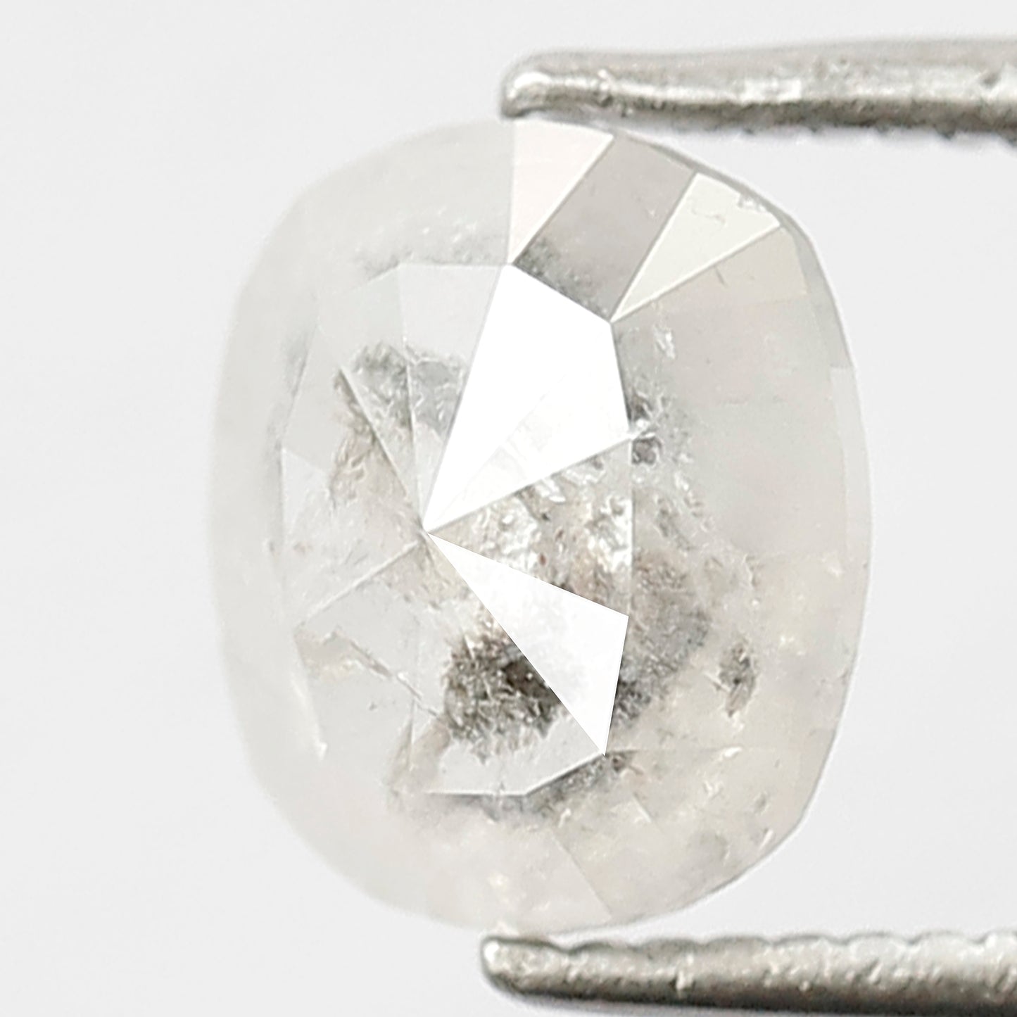 1.22 CT Fancy Grey white color With Beautiful Black Inclusion Oval Shape Natural loose Diamond Salt and Pepper For Body-Piercing Jewelry