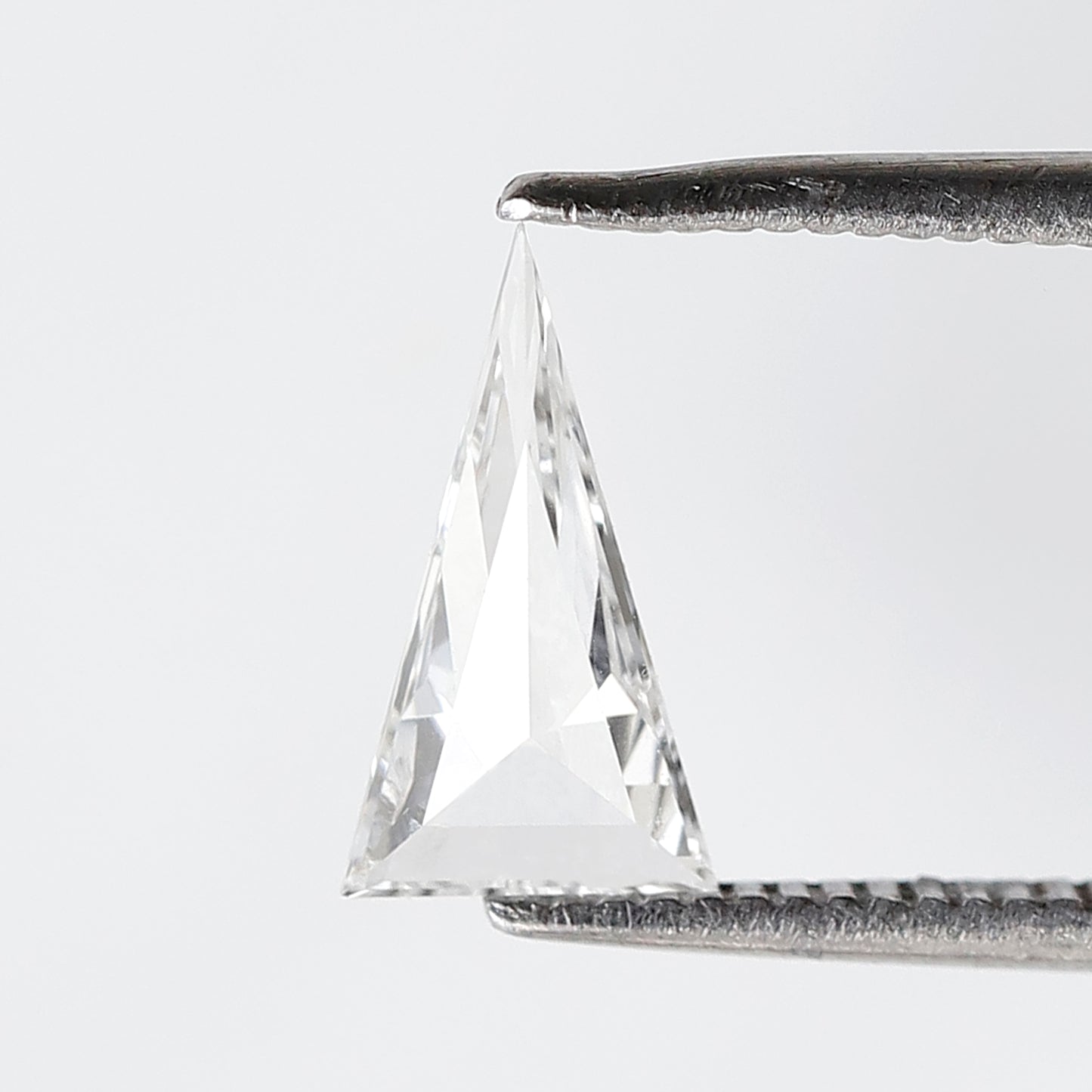 0.46 Ct 9.80 MM Elongated Triangle Shape Natural Loose Diamond Triangle Cut FG Color Vs Si Clarity Diamond