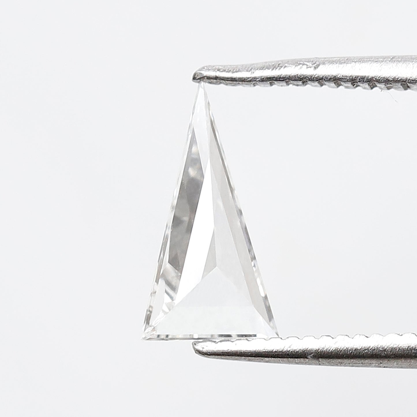0.46 Ct 9.80 MM Elongated Triangle Shape Natural Loose Diamond Triangle Cut FG Color Vs Si Clarity Diamond