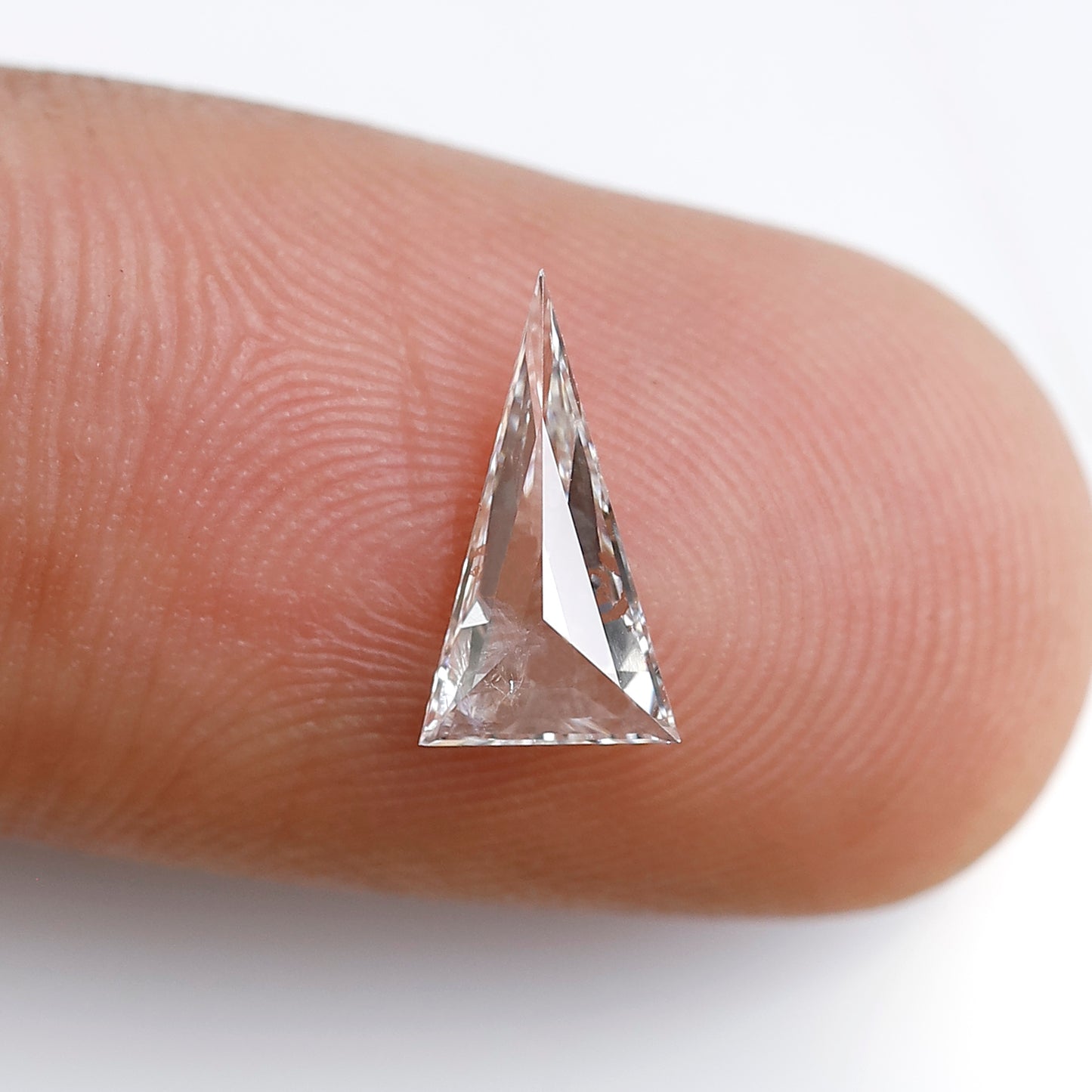 0.46 Ct 9.80 MM Elongated Triangle Shape Natural Loose Diamond Triangle Cut FG Color Vs Si Clarity Diamond