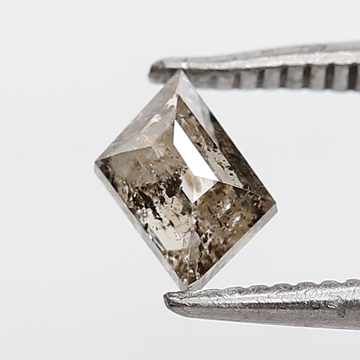 0.44 CT 4.50 MM Geometric Shape Gray Black Color Diamond Loose Natural Salt and Pepper Diamond