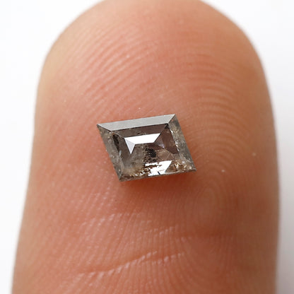 0.44 CT 4.50 MM Geometric Shape Gray Black Color Diamond Loose Natural Salt and Pepper Diamond