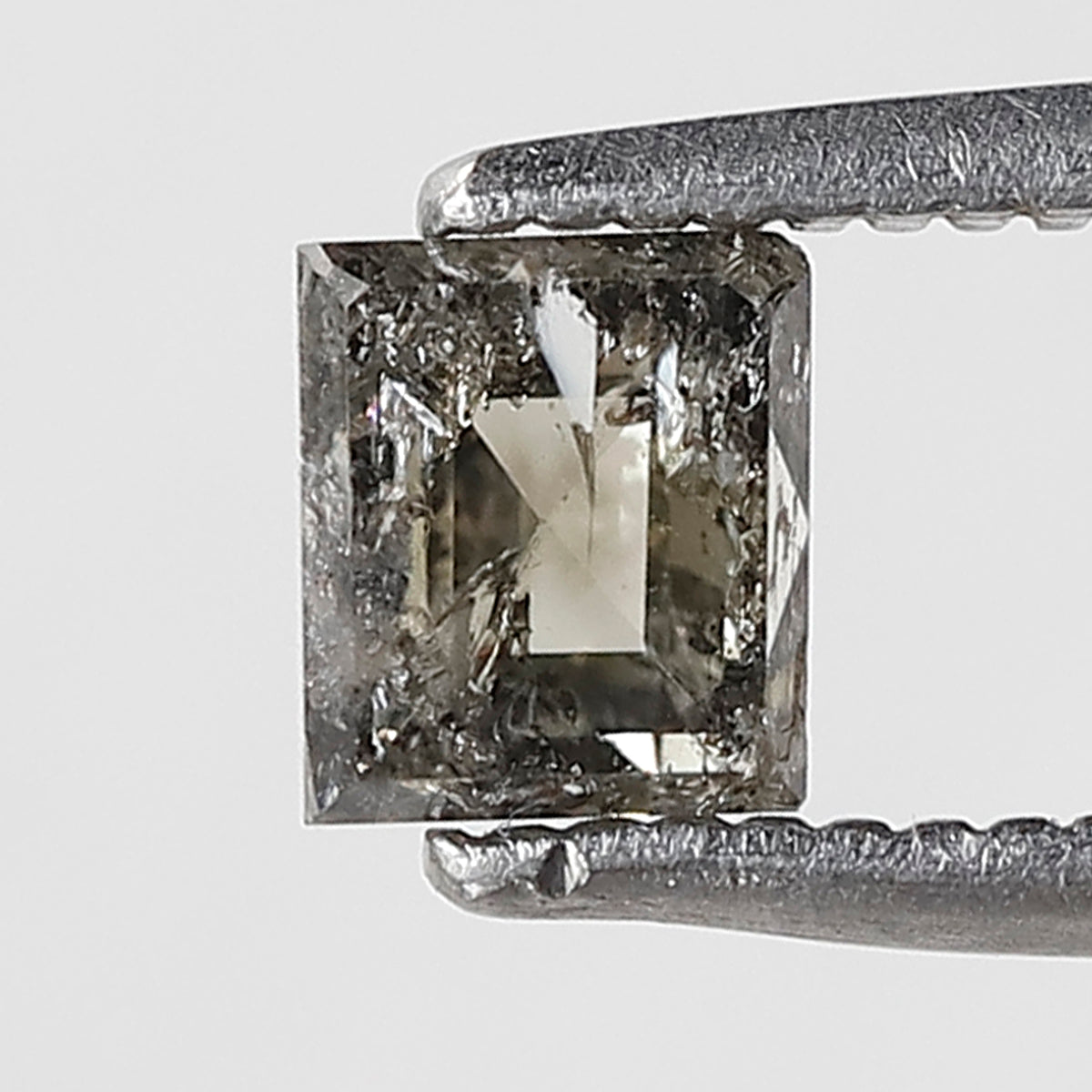 0.67 CT Geometric Shape Salt and Pepper Diamond 4.50 MM greenish Color Loose Natural Diamond For Wedding Ring