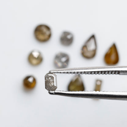 1.29 CT Natural Loose Mix Shape I2 Clarity Diamonds 2.8 to 5.0 MM Champagne Color Pear Cut Oval Cut Round cut Fancy Diamonds For 10 Pieces