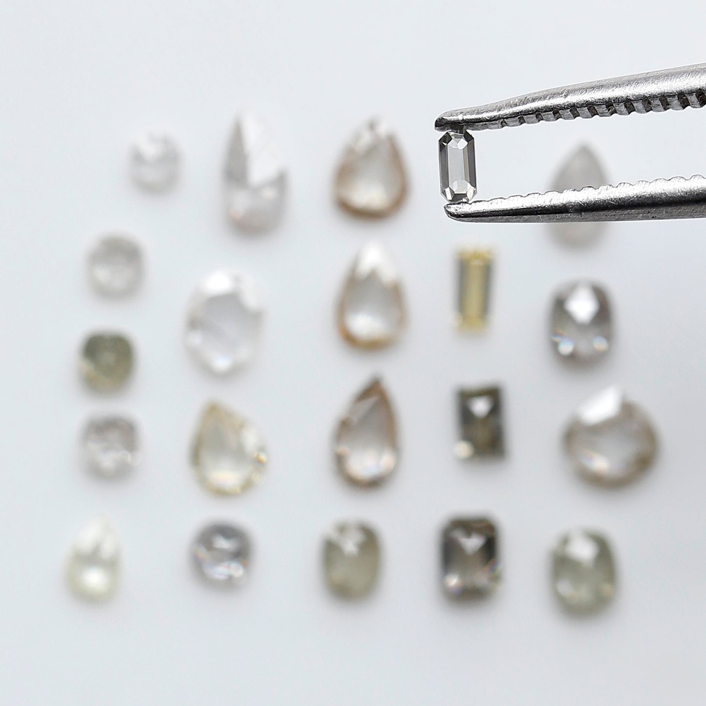 1.39 CT Mix Shape Natural Loose Diamonds 1.8 to 4.4 MM Pear Cut Oval Cut Emerald Cut Light Brown Color SI Clarity Diamonds For 21 Pieces