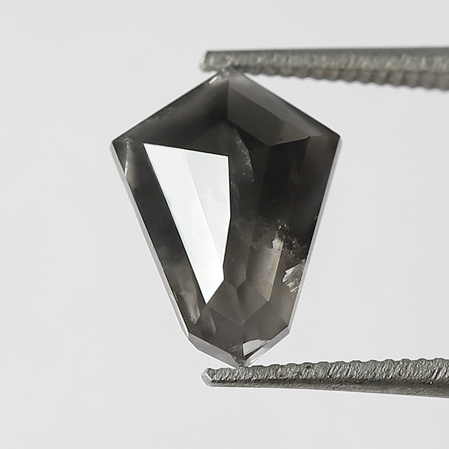 1.59 CT 9.80 MM Geometric Shape Black Grey Color Loose Natural Diamond For Birthday ring