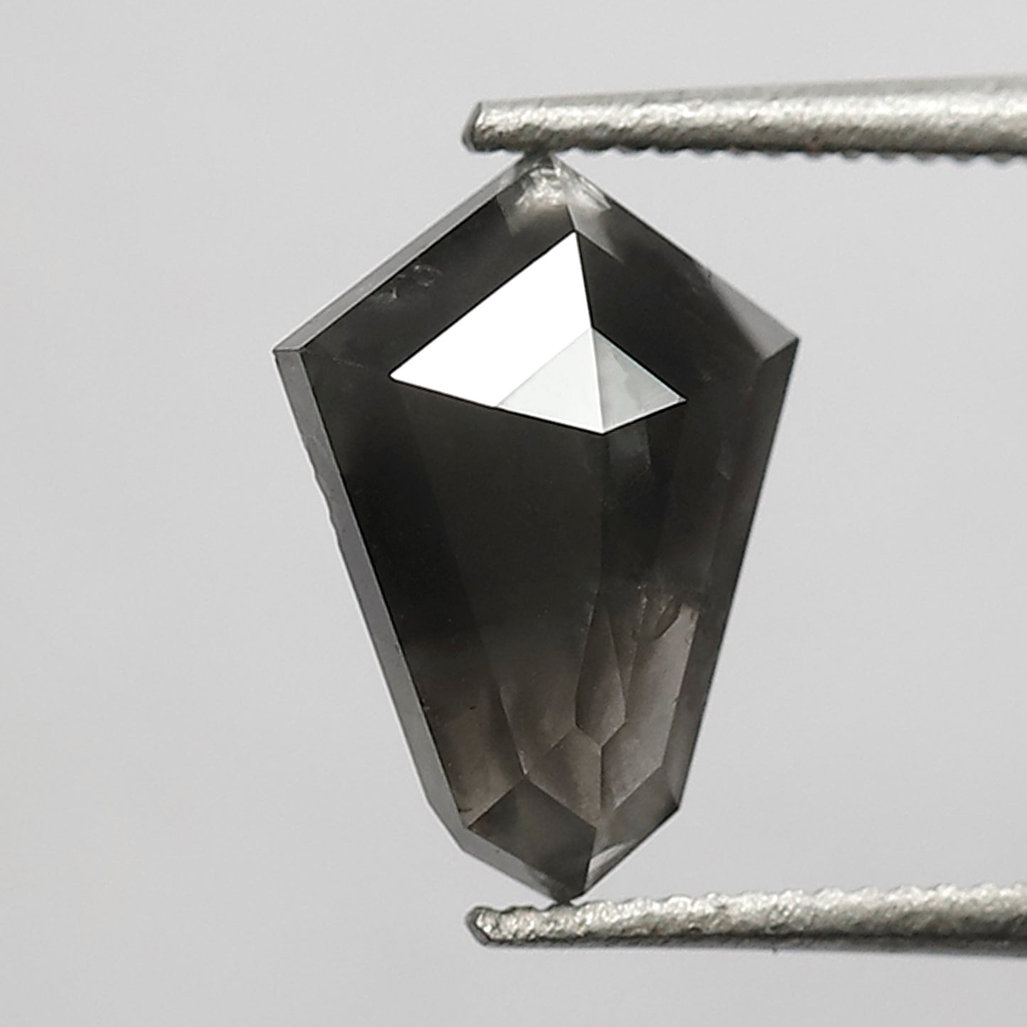 1.59 CT 9.80 MM Geometric Shape Black Grey Color Loose Natural Diamond For Birthday ring