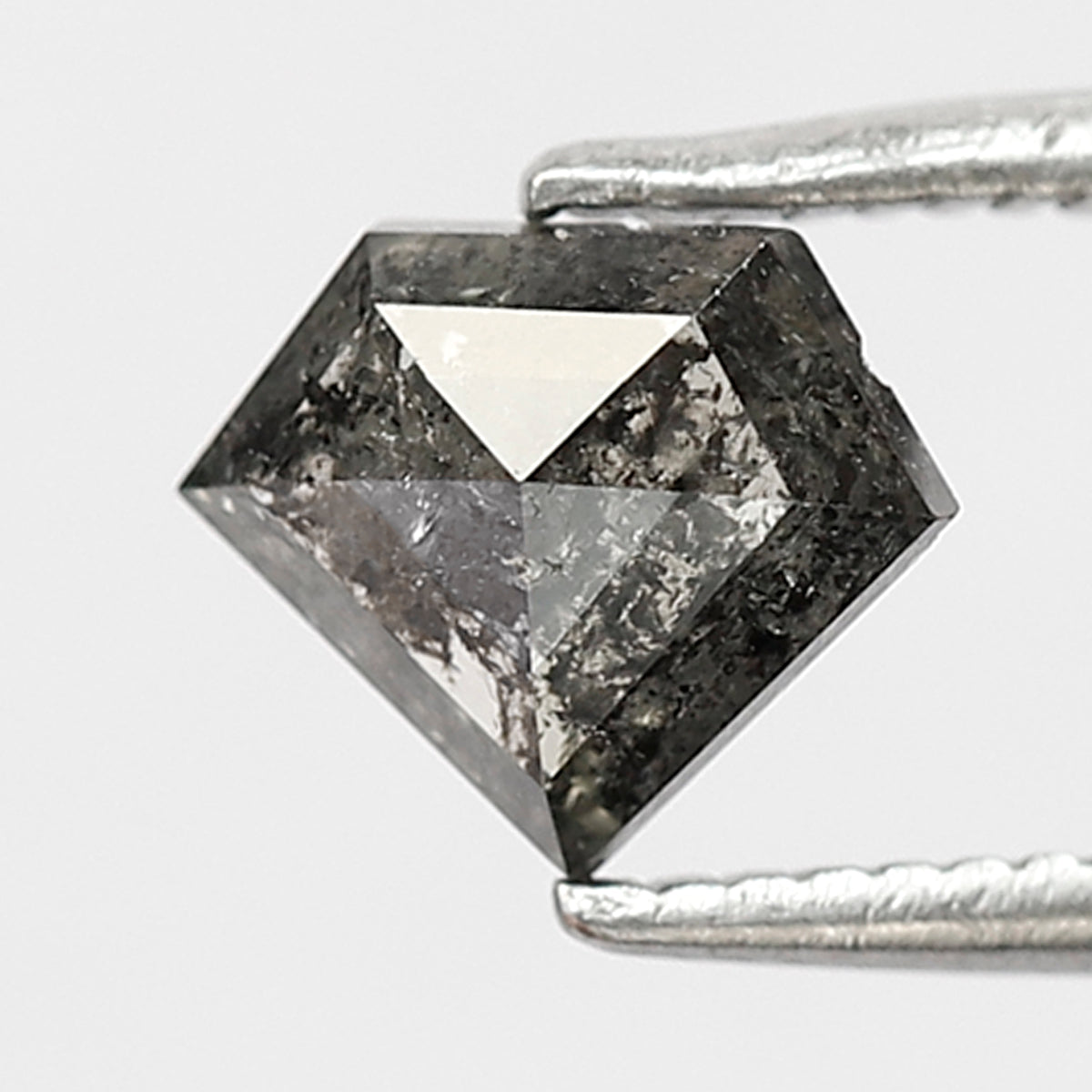 0.80 CT Geometric shape Natural loose 5.70 mm Grey Black color salt and pepper Diamond
