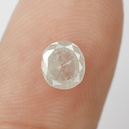 0.76 CT Oval shape Misty White color Natural loose 5.80 mm salt and pepper diamond