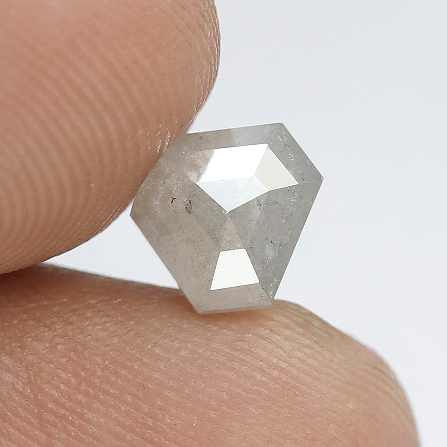 1.18 CT Grey Color Modified Geometric Shape Natural loose Diamond