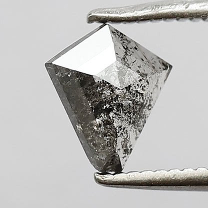 0.53 CT kite shape salt and pepper diamond 6.90 mm gray-black color loose natural diamond for making jewelry