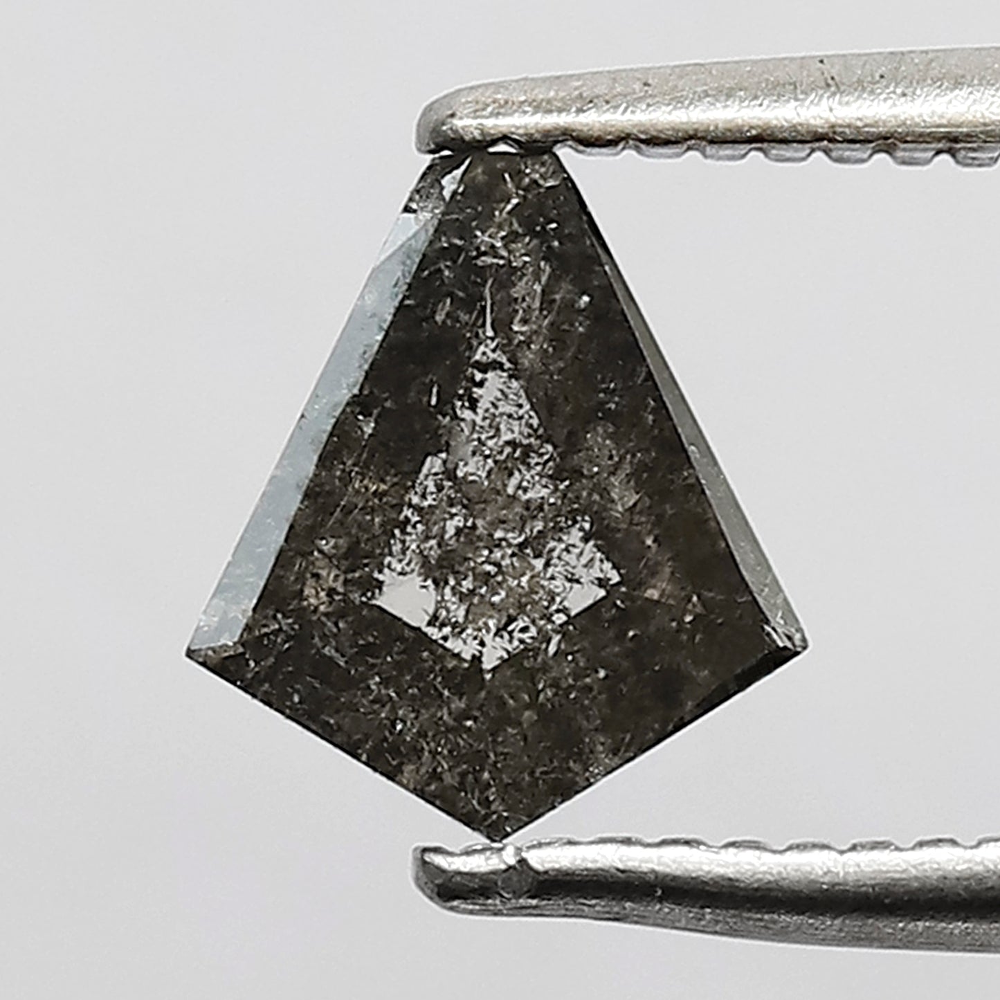 0.53 CT kite shape salt and pepper diamond 6.90 mm gray-black color loose natural diamond for making jewelry