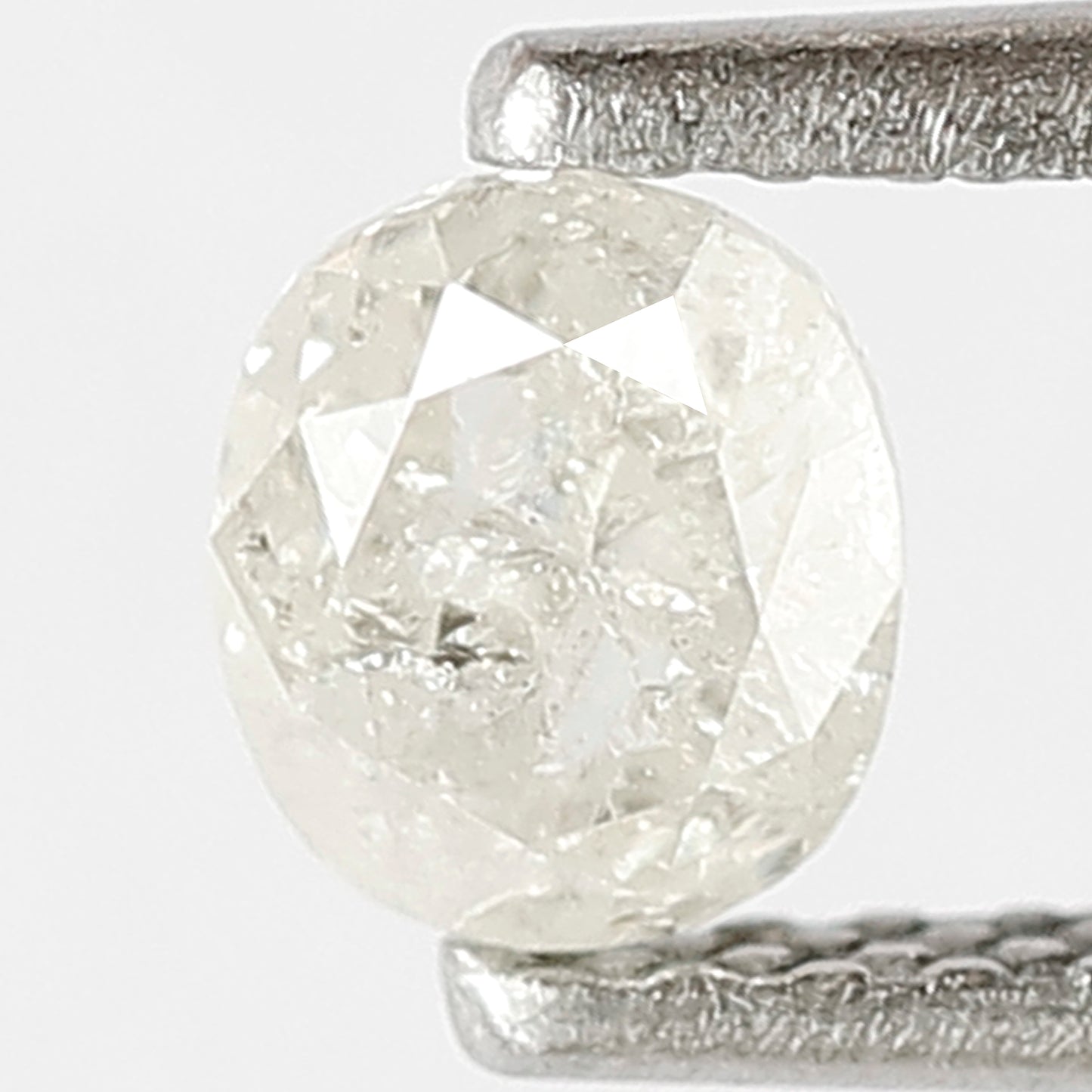 0.46 CT Oval Shape Diamond 4.7 MM Loose Natural Translucent White Color Diamond Conflict Free Salt and Pepper Diamond