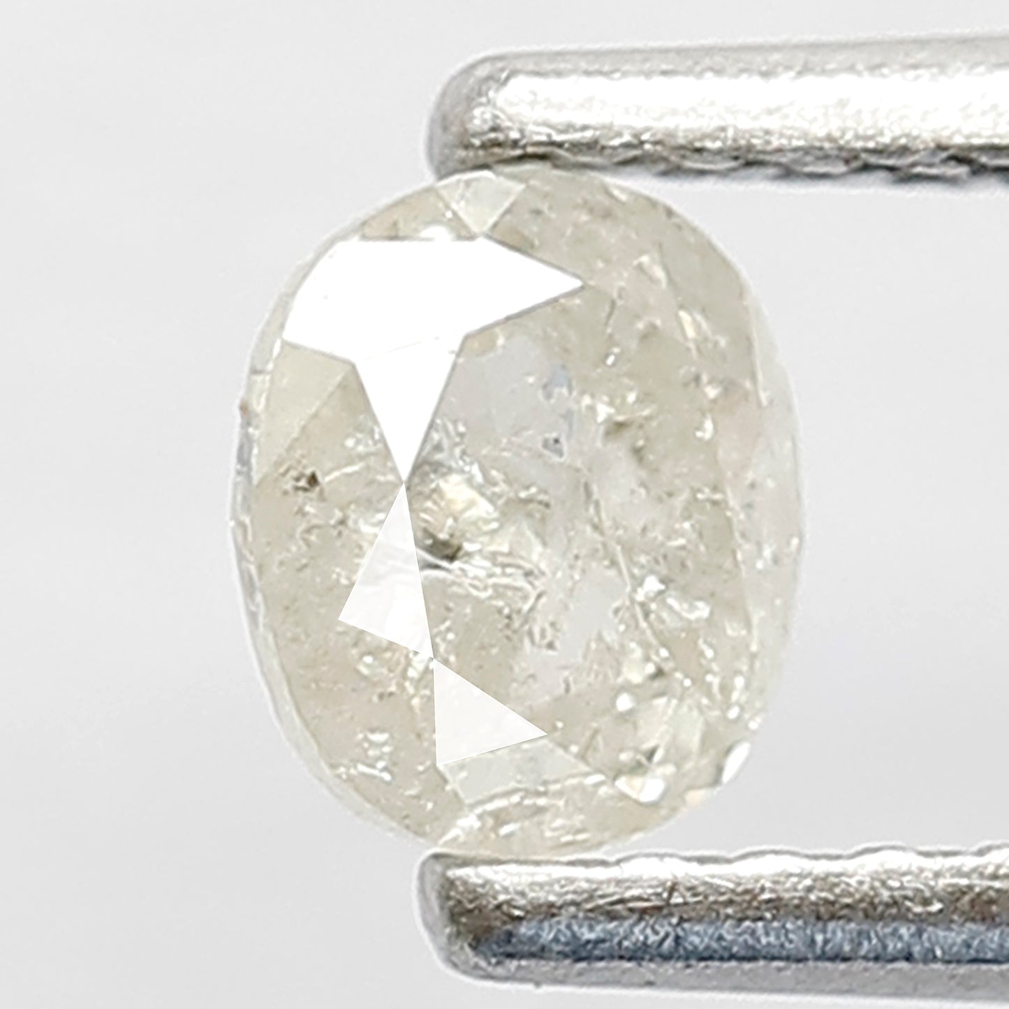 0.46 CT Oval Shape Diamond 4.7 MM Loose Natural Translucent White Color Diamond Conflict Free Salt and Pepper Diamond