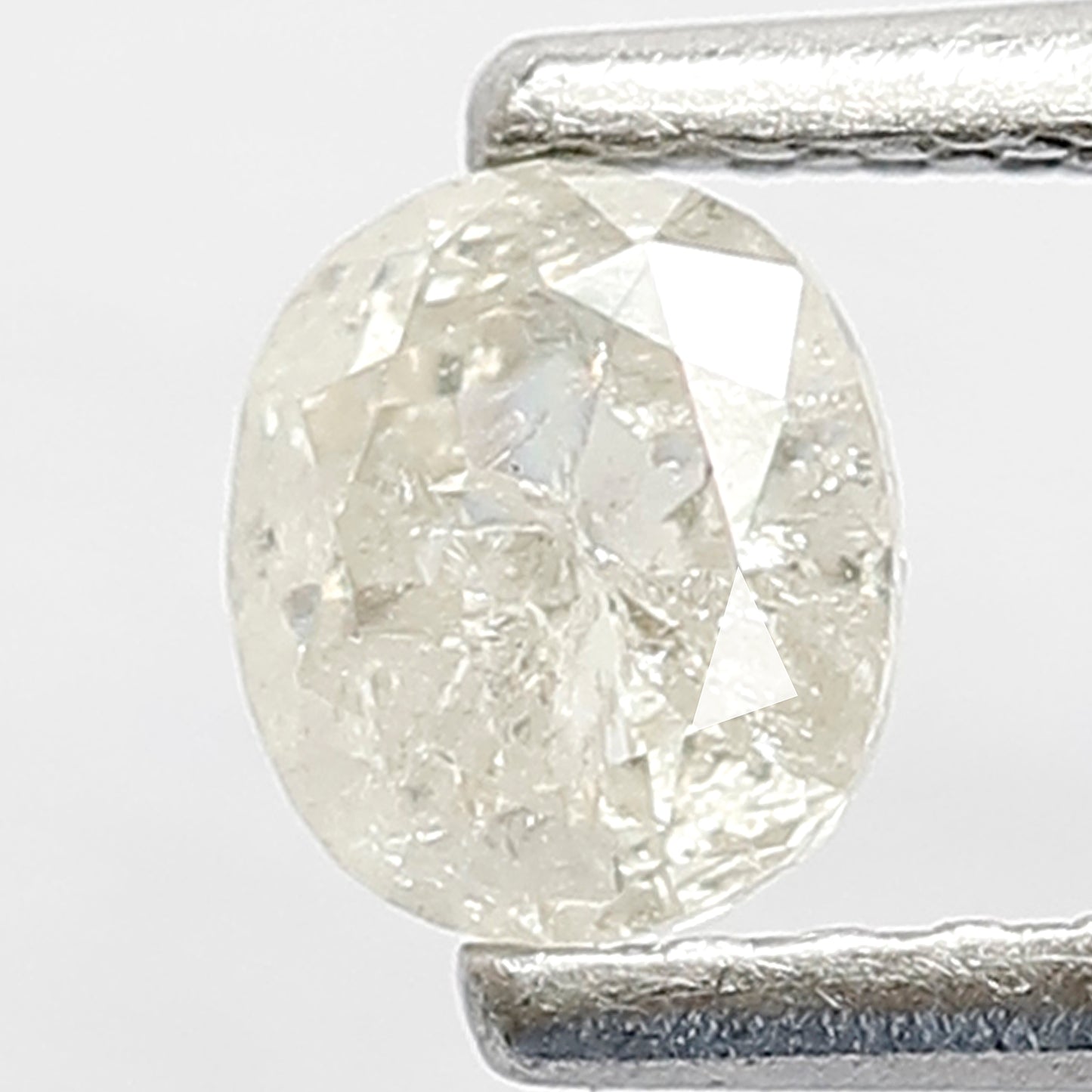 0.46 CT Oval Shape Diamond 4.7 MM Loose Natural Translucent White Color Diamond Conflict Free Salt and Pepper Diamond
