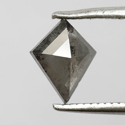 0.74 CT Kite shape natural loose diamond 7.60 MM salt and pepper gray-black color diamond for making jewelry
