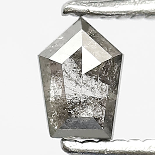 0.32 CT Geometric Shape Natural Conflict Free Grey Black Color Diamond 5 MM Earth Mined Diamond for Jewelry